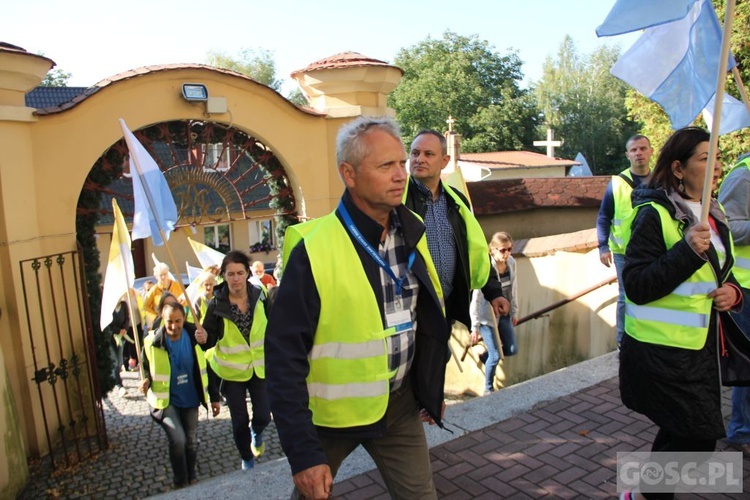 Rokitno. Rozpoczęła się diecezjalna pielgrzymka różańcowa