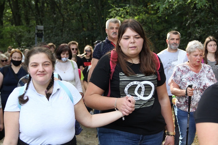 Piesza Pielgrzymka z Brzegu Dolnego do Łososiowic