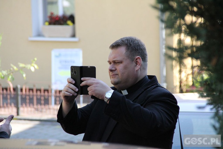 Odpust różańcowy i wręczenie diecezjalnych odznaczeń w Rokitnie