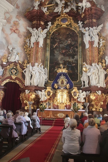 Żywy Różaniec u Matki