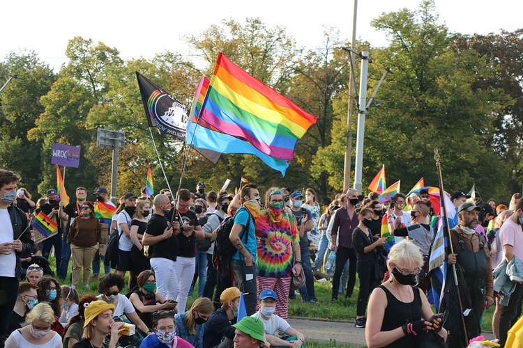 12. Wrocławski Marsz Równości - co chcieli przekazać uczestnicy pochodu?