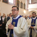 Bp Karol Kulczycki w swoich rodzinnych stronach - Msza św. w Czerninie