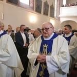 Bp Karol Kulczycki w swoich rodzinnych stronach - Msza św. w Czerninie