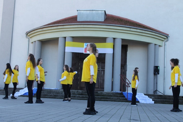 Zrobili prezent św. Janowi Pawłowi II