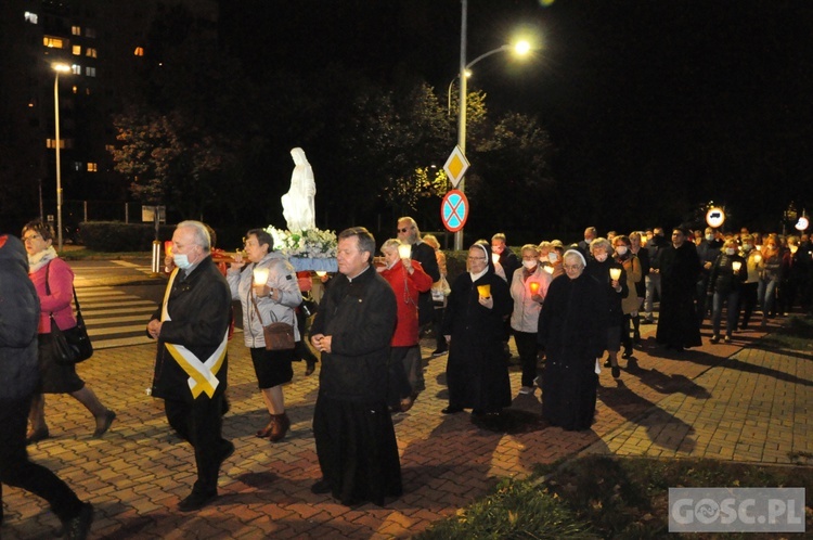 Procesja różańcowa w Głogowie