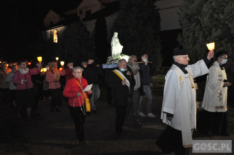 Procesja różańcowa w Głogowie