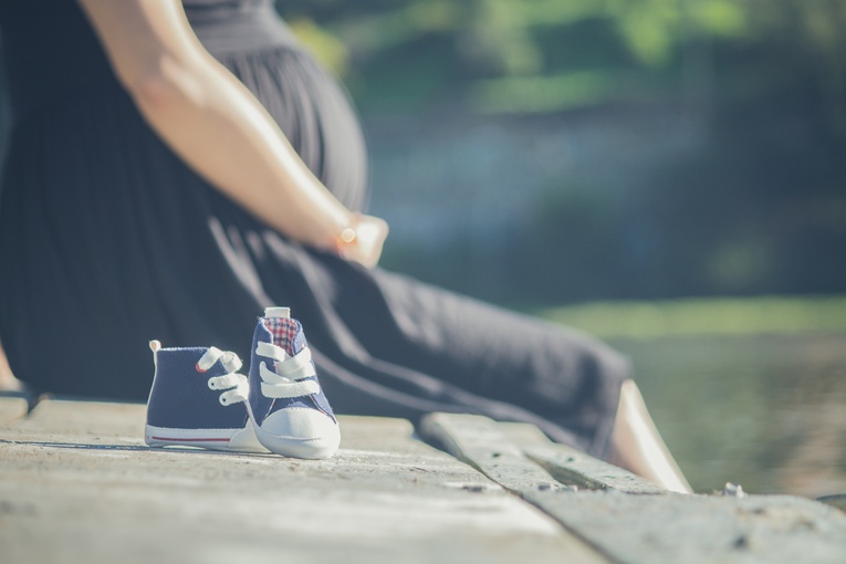 Hiszpania: Rząd zapowiada zmiany umożliwiające dokonywania aborcji przez nieletnie