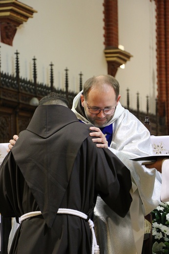 Śluby wieczyste braci franciszkanów na wrocławskich Karłowicach