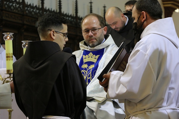 Śluby wieczyste braci franciszkanów na wrocławskich Karłowicach