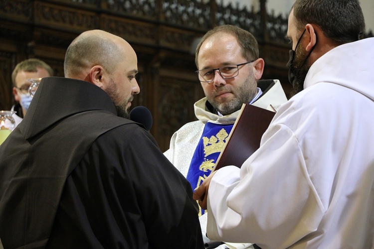 Śluby wieczyste braci franciszkanów na wrocławskich Karłowicach