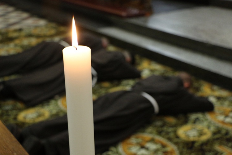 Śluby wieczyste braci franciszkanów na wrocławskich Karłowicach