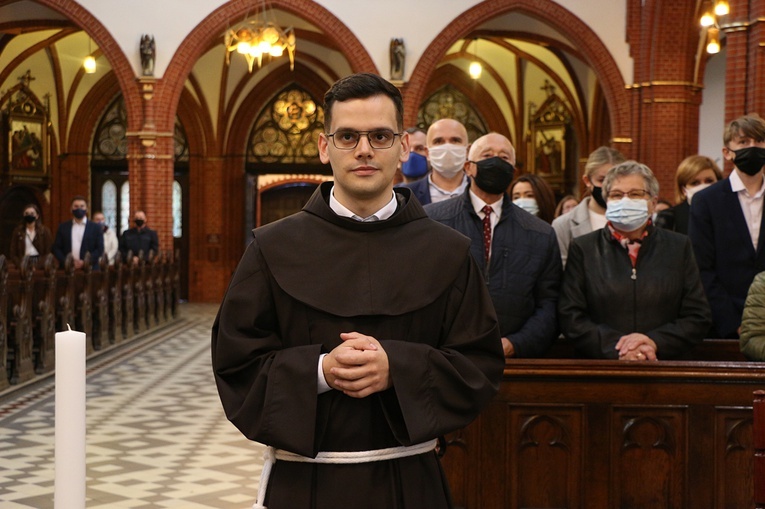 Śluby wieczyste braci franciszkanów na wrocławskich Karłowicach