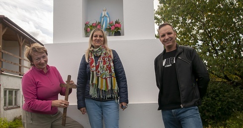 Odnowiona kapliczka w Reblinku 