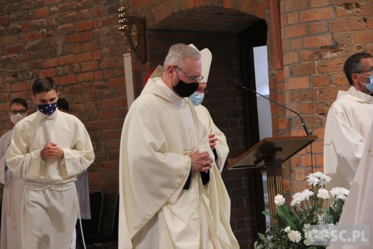 Modlitwa w intencji śp. ks. Janusza Malskiego w głogowskiej kolegiacie