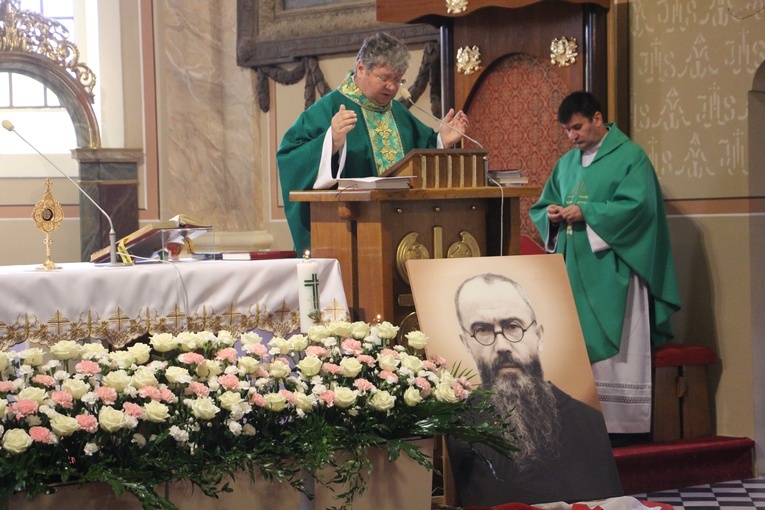 Wprowadzenie relikwii św. Maksymiliana Marii Kolbe w Górze św. Małgorzaty