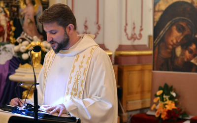 O. Dariusz Laskowski OSPPE podczas głoszenia katechez w ubiegłym roku.