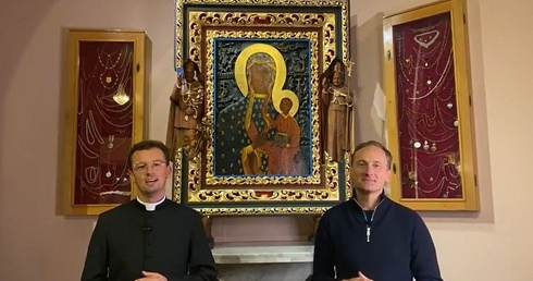 Ks. Mateusz Dudkiewicz i Marek Zaremba - inicjatorzy rekolekcji internetowych "Serce Matki".