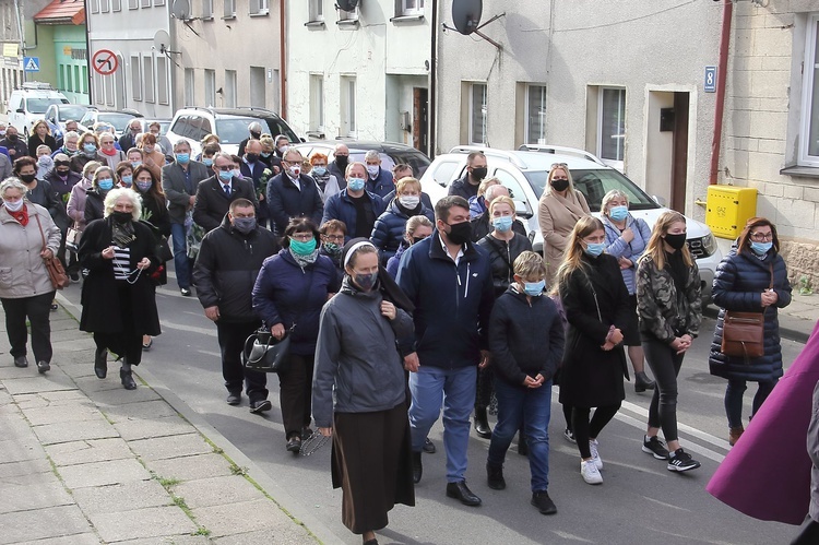 Pogrzeb franciszkanina o. Janusza Marii Szypulskiego