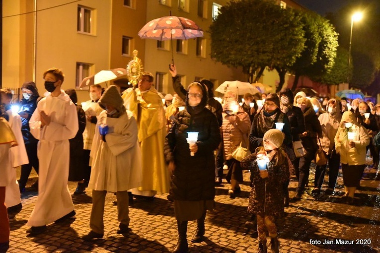 Nabożeństwo fatimskie w Żaganiu