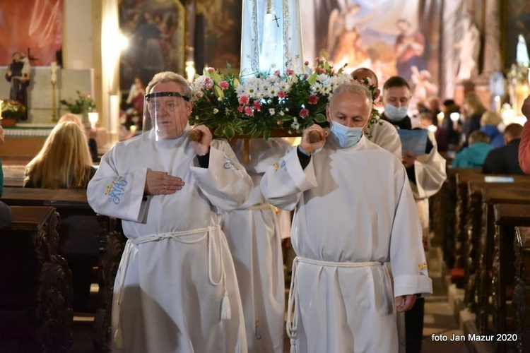 Nabożeństwo fatimskie w Żaganiu