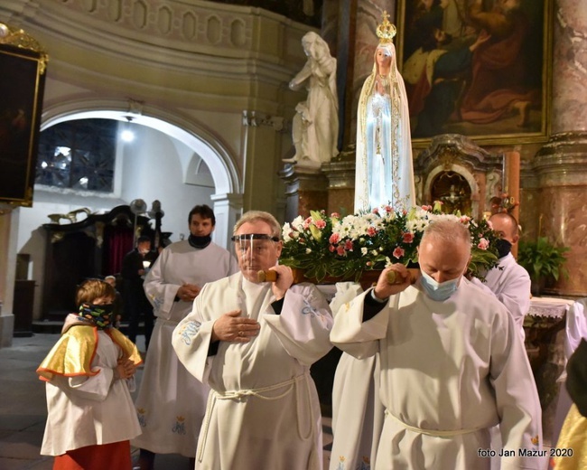 Nabożeństwo fatimskie w Żaganiu