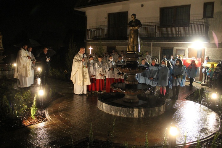 Październikowe nabożeństwo fatimskie w Łąkcie