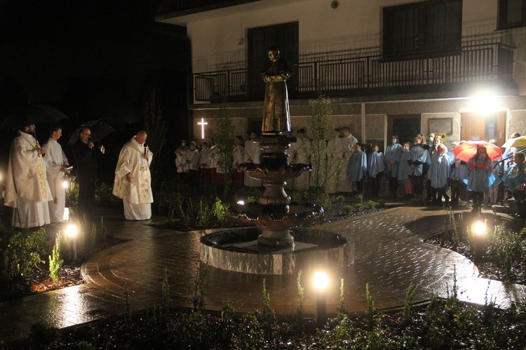 Październikowe nabożeństwo fatimskie w Łąkcie