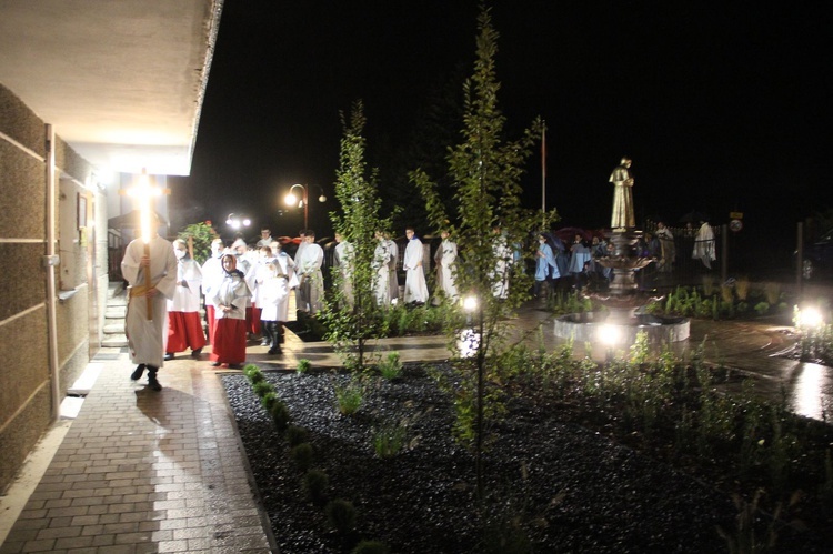 Październikowe nabożeństwo fatimskie w Łąkcie