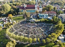 Piesza Pielgrzymka Wrocławska się "nie poddaje"