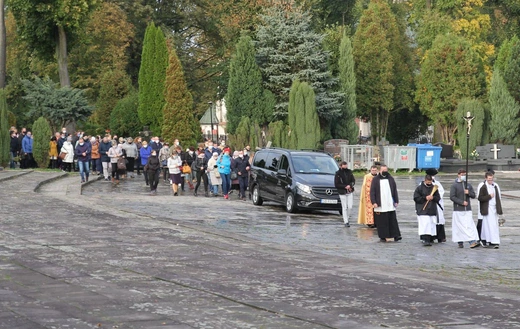 Pogrzeb dzieci nienarodzonych w Bielsku-Białej Kamienicy