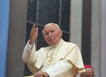 Jak Jan Paweł II kształtował religijność Polaków i katolików w ogóle?