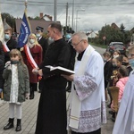 Nadanie imienia św. Jana Pawła II szkole podstawowej w Trzebiczu