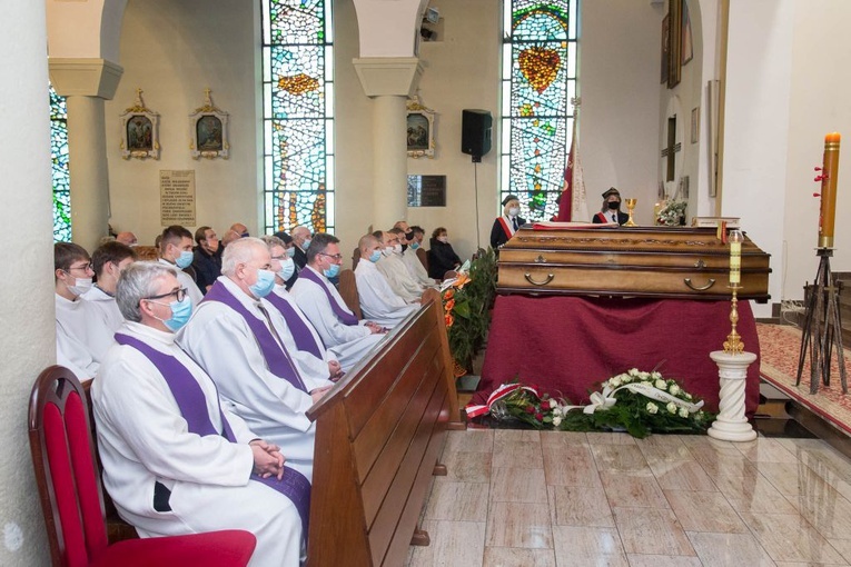 Pogrzeb redemptorysty o. Zygmunta Sołka w Głogowie
