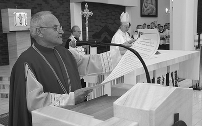 	Kapłan odszedł do Pana 11 października w wieku 85 lat i przeżywszy 61 lat w kapłaństwie.