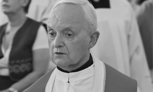 Śp. ks. prał. Alojzy Zuber (1939-2020).