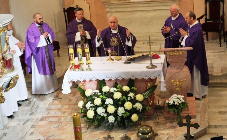 Pogrzeb śp. ks. Edwarda Kobiesy w Kończycach Małych