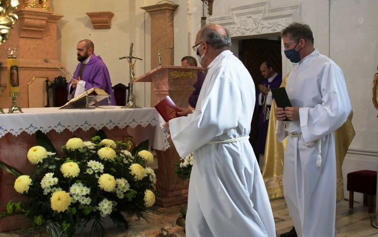 Pogrzeb śp. ks. Edwarda Kobiesy w Kończycach Małych