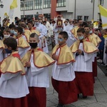 Bobowa. Wprowadzenie relikwii i poświęcenie ołtarza