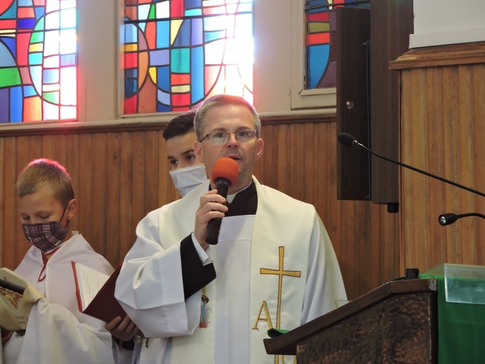 Nadanie imienia SP w Bedlnie