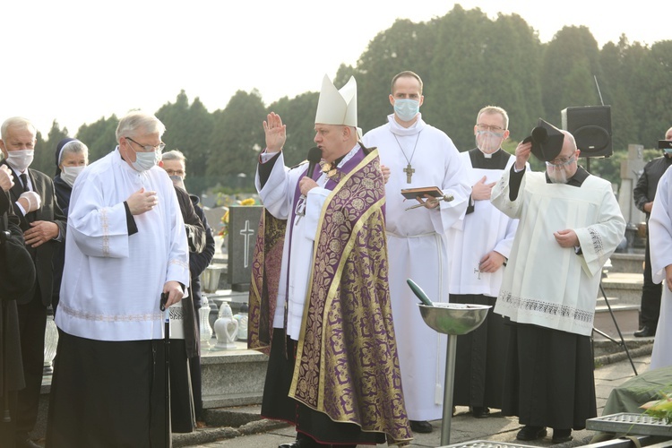 Pogrzeb śp. ks. prał. Alojzego Zubra w Skoczowie