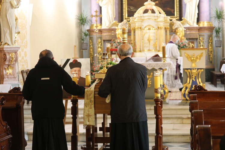 Pogrzeb śp. ks. prał. Alojzego Zubra w Skoczowie