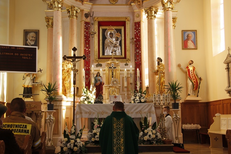 W Giżycach, przed obrazem Matki Bożej Giżyckiej w maju miało spotkać się kilkaset pań z diecezji łowickiej.