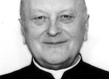 Śp. ks. Władysław Sroka (1938-2020).