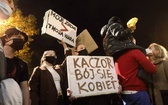 Protest przed katowicką katedrą.