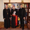 Od lewej: abp Stanisław Budzik, kard. Kurt Koch i ks. Robert Biel.