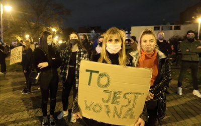 Godziny rektorskie na czas protestów? Duszpasterze akademiccy Wrocławia wystosowali petycję 