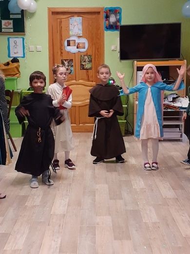 Bal Wszystkich Świętych u józefitek