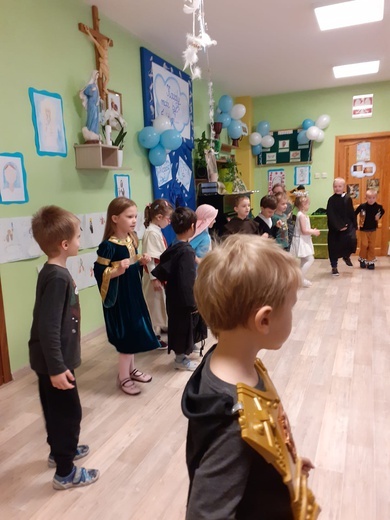 Bal Wszystkich Świętych u józefitek