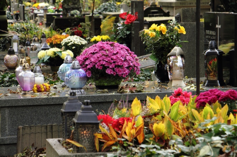 30 października na cmentarzu Rakowickim