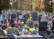 1 i 2 listopada cmentarze powinny być zamknięte.